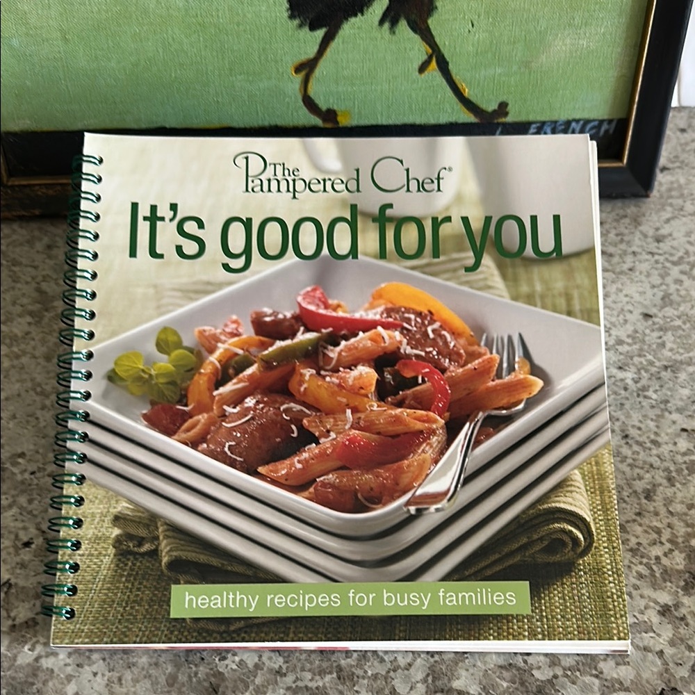 The Pampered Chef Green Spiral-Bound Cookbook soft cover